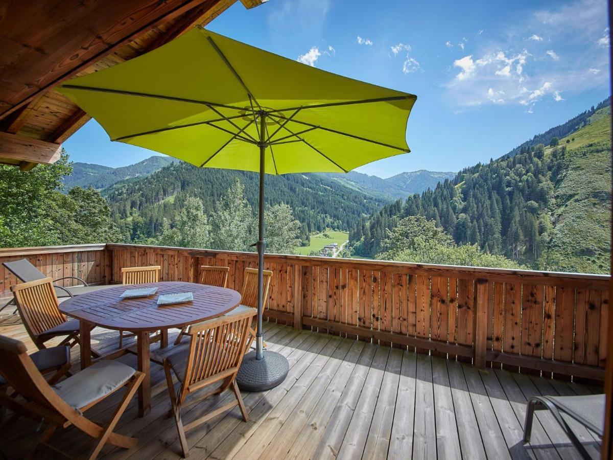 Modern In Hinterglemm With Sauna *