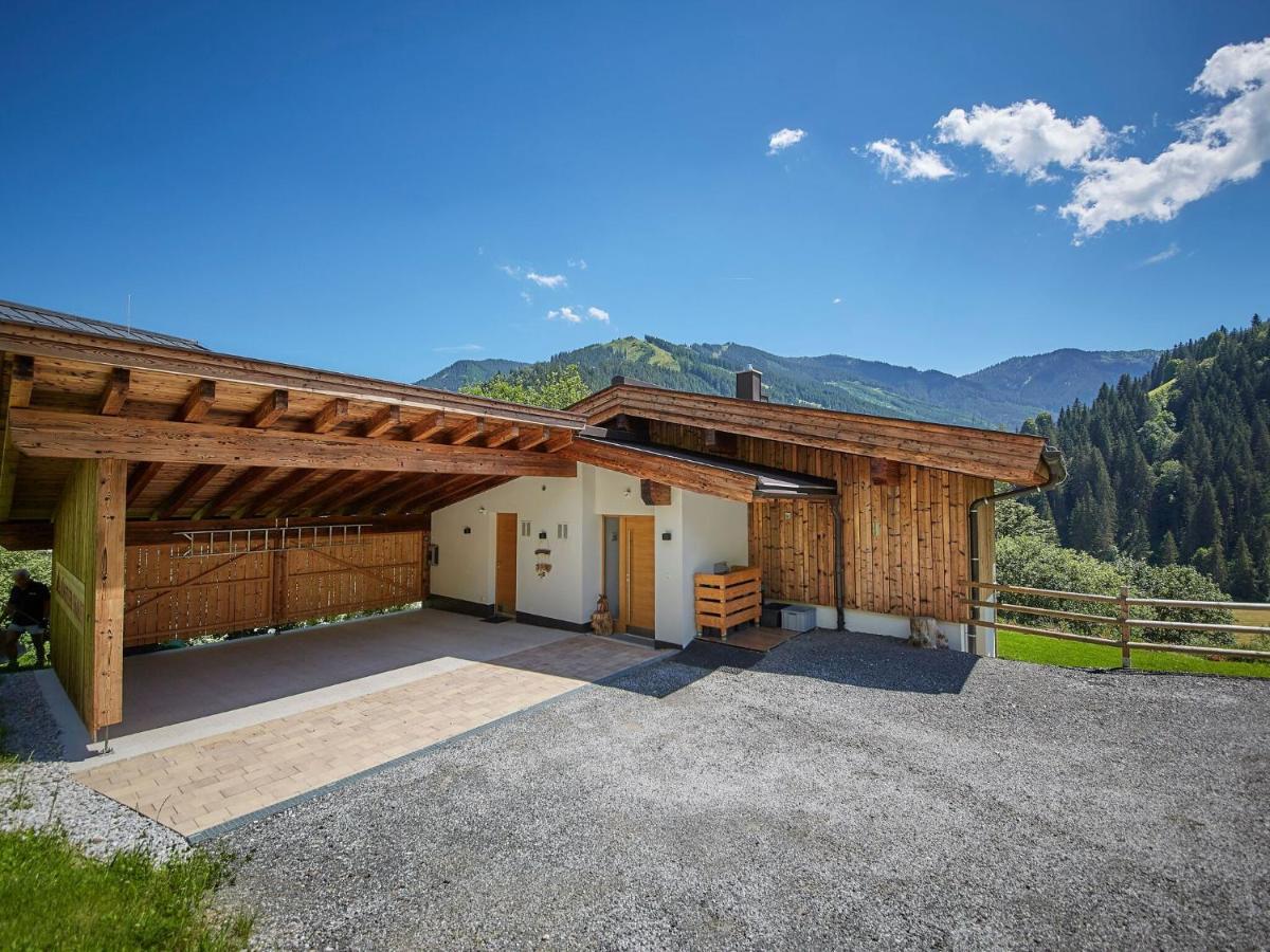 Modern In Hinterglemm With Sauna